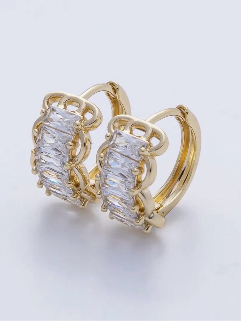 14K Gold Filled 17mm Clear Cz
Baguette Rounded Huggie Earrings